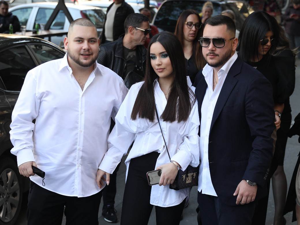 radisa trajkovic djani provodadzise cerku dragana mirkovic sin 