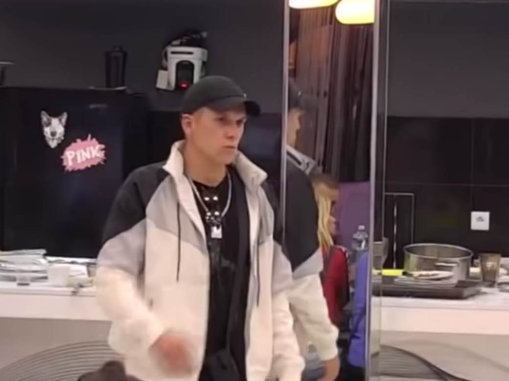 Čorbi izrečena mera zabrane prilaska devojci