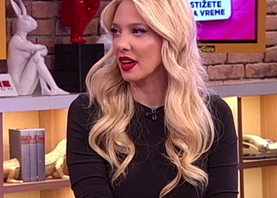 Milica Todorović o silikonima