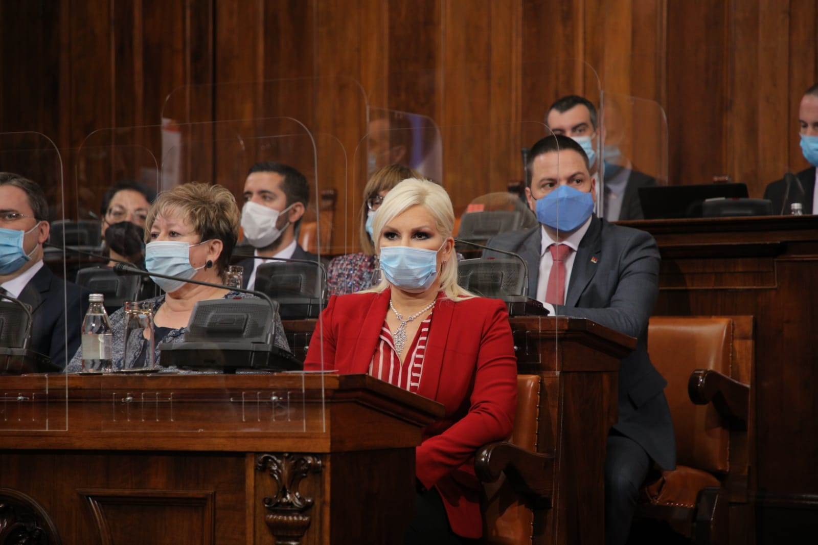 nova vlada-ana brnabic-ekspoze-predstavljanje clanova