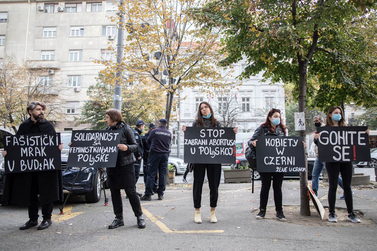 abortus protesti beograd poljska
