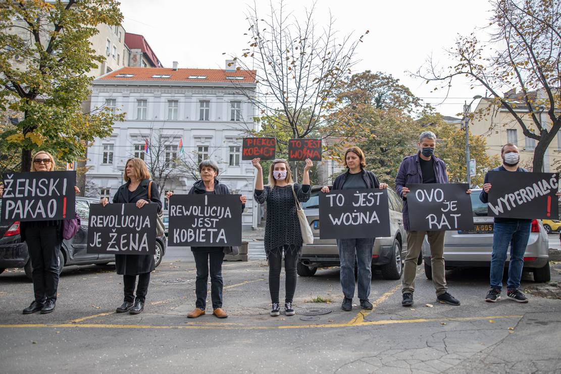 abortus protesti beograd poljska