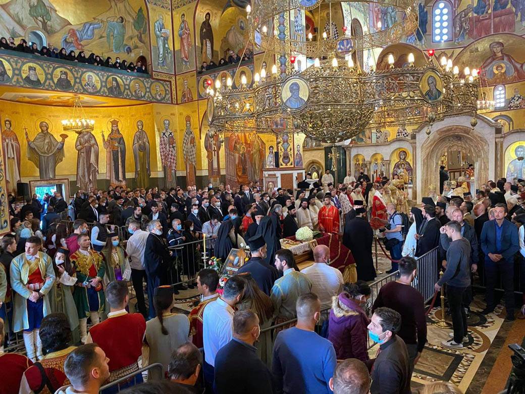 smrt amfilohije testament otvaranje