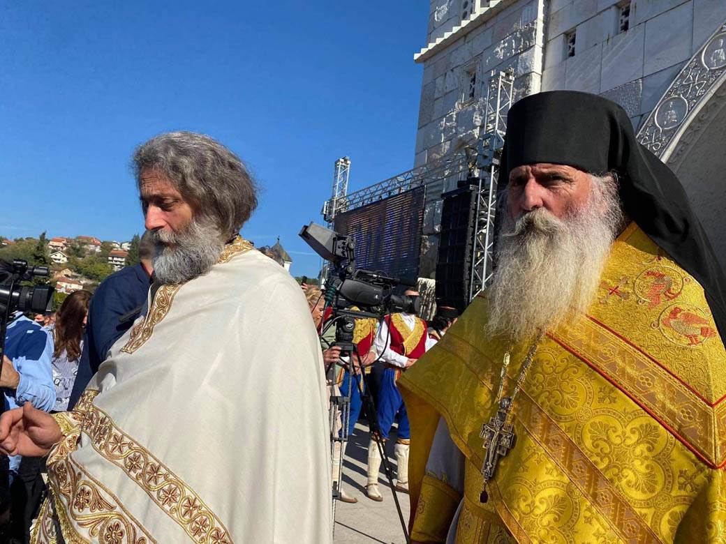 smrt amfilohije testament otvaranje