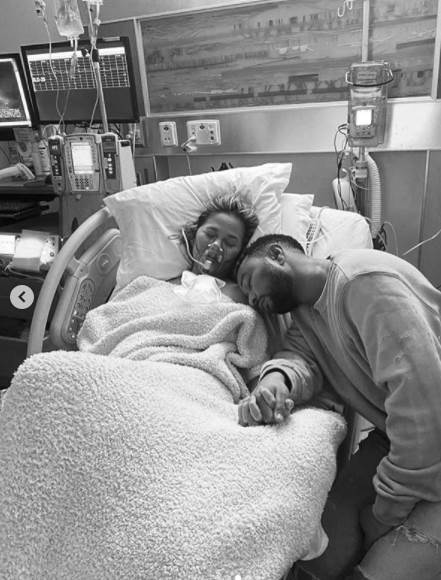 Porodila se Krisi Tajgen