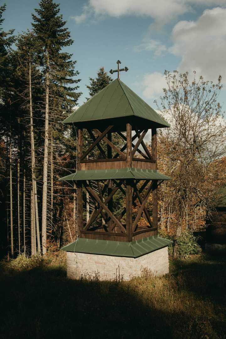 bobija ljubovija azbukovica