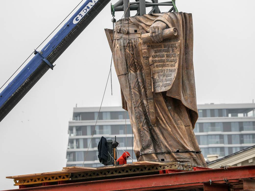 beograd spomenik stefan nemanja zatvaranje