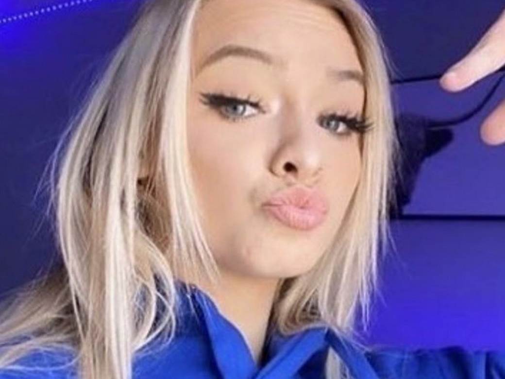 zoe kristofoli teo ernandez oralni seks na jahti slike