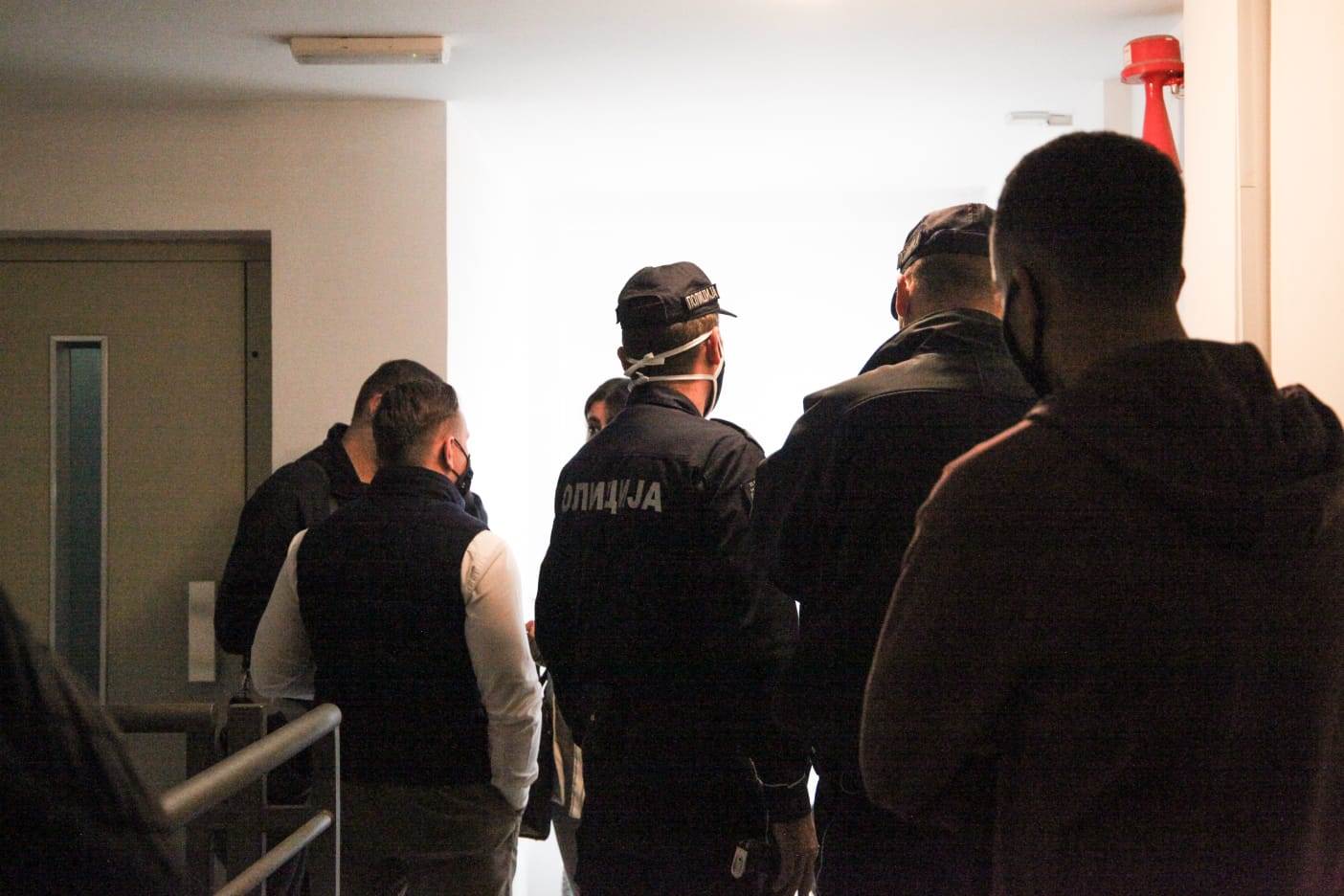 aca lukas hit tvit dejan popovic tigar izvrsitelji dugovi