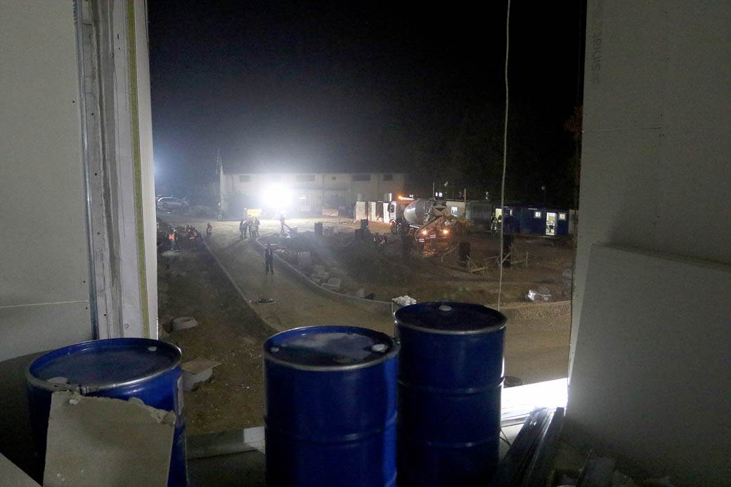 aleksandar vučić kovid bolnica batajnoca obilazak radovi fotografije