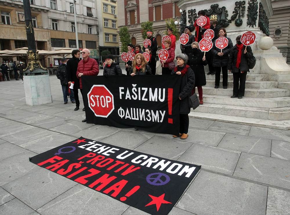 9 novembar međunarodni dan borbe protiv fašizma žene u crnom