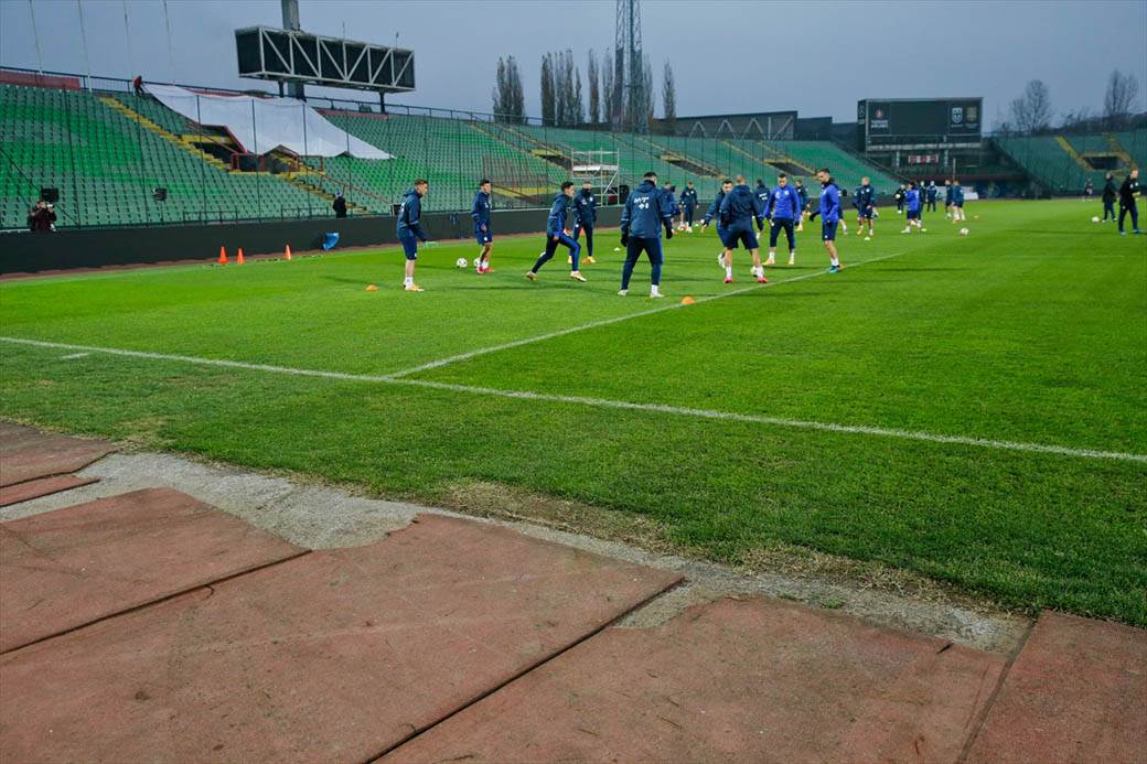 bosna i hercegovina-iran stadion koševo dotrajao oronuo fotografije
