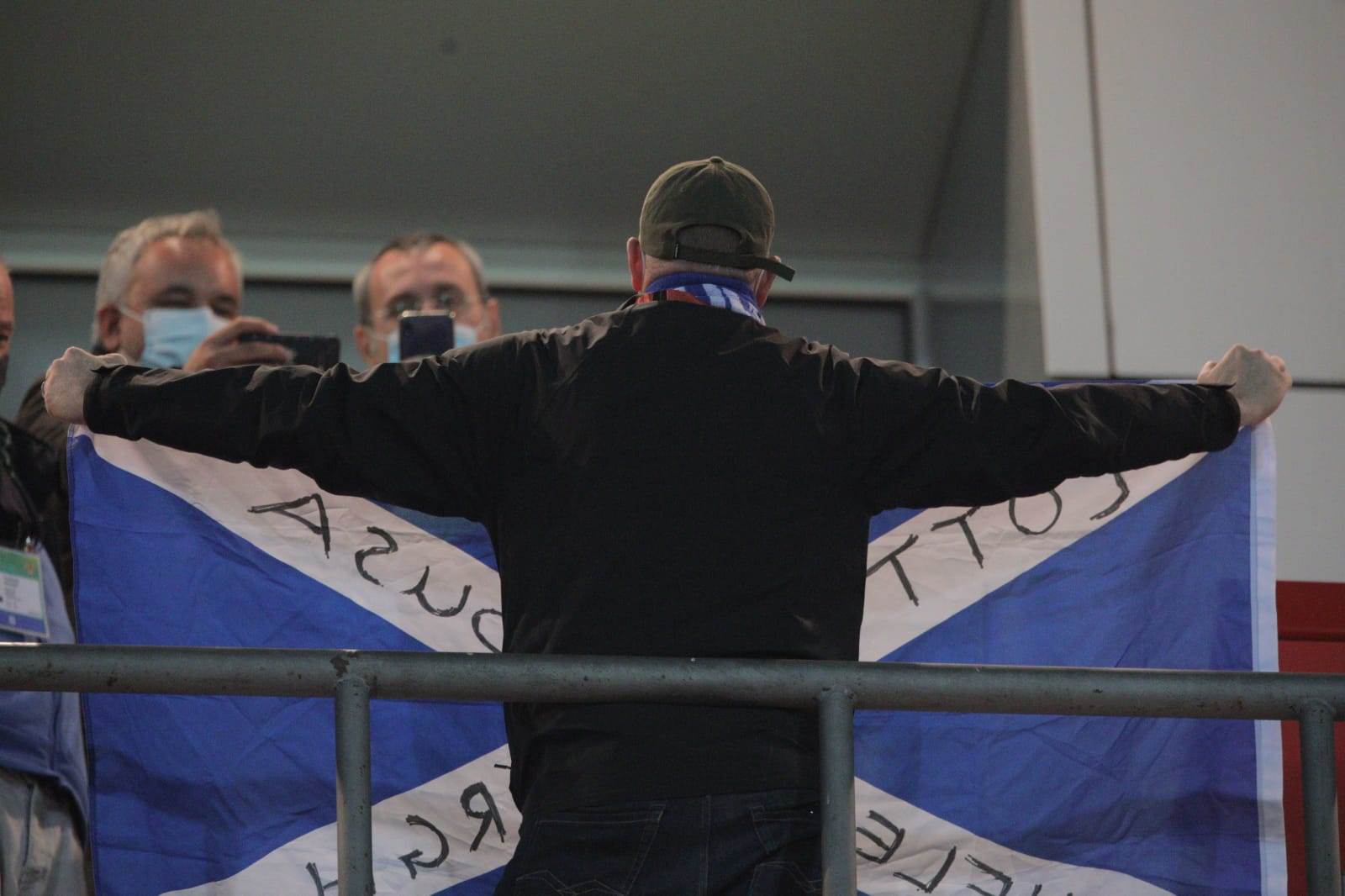 srbija skotska prenos uzivo livestream rezultat link prenosa navijaci skotske