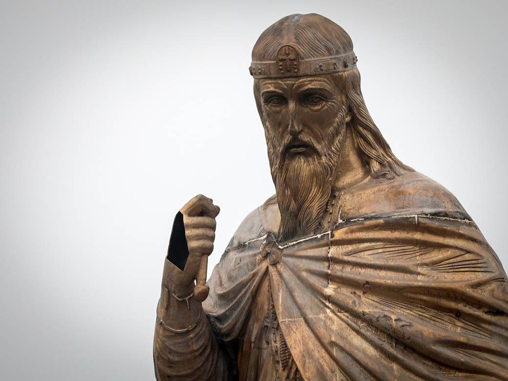 stefan nemanja spomenik beograd zeleznicka stanica