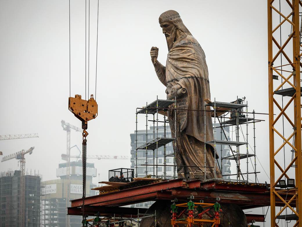 stefan nemanja spomenik beograd zeleznicka stanica