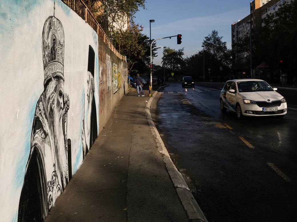 mitropolit amfilohije patrijarh pavle mural beograd mirijevo fotografije