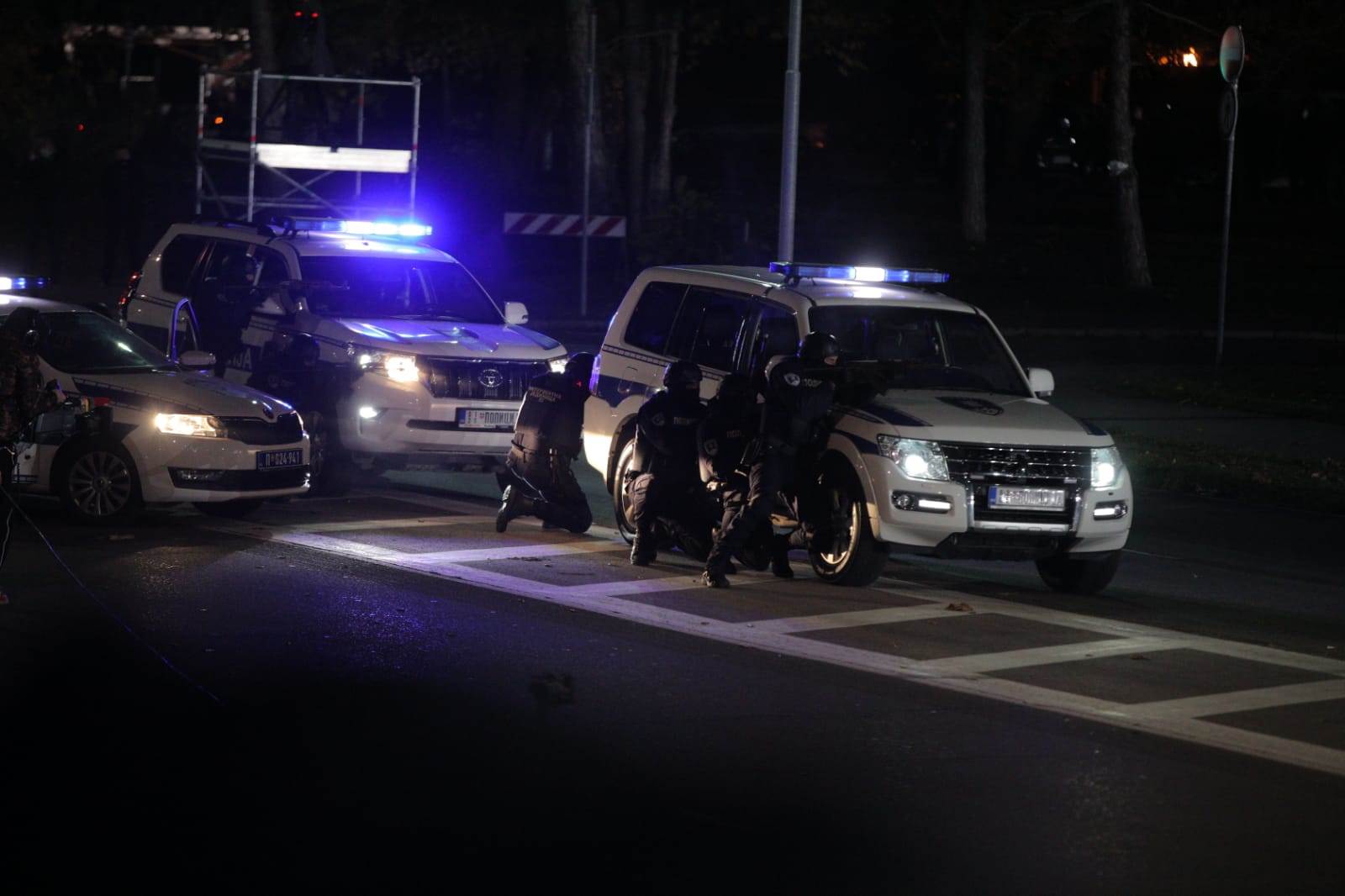 policija antiteroristička vežba obruč beograd aleksandar vučić aleksandar vulin ana brnabić foto