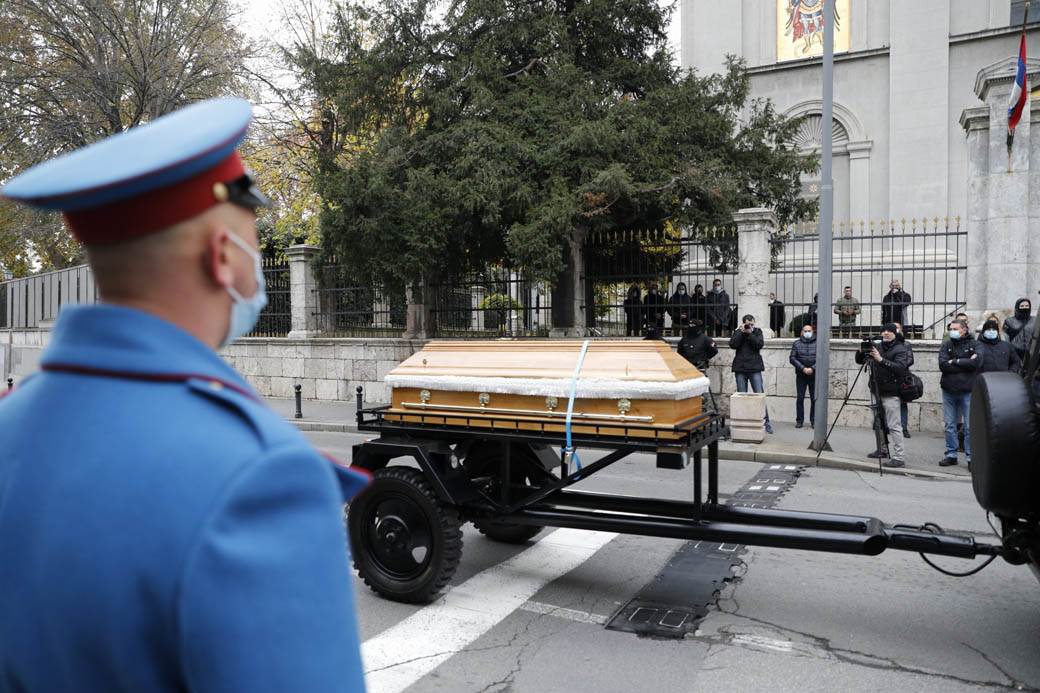 patrijarh irinej preminuo sahrana uživo liturgija saborna crkva patrijaršija fotografije