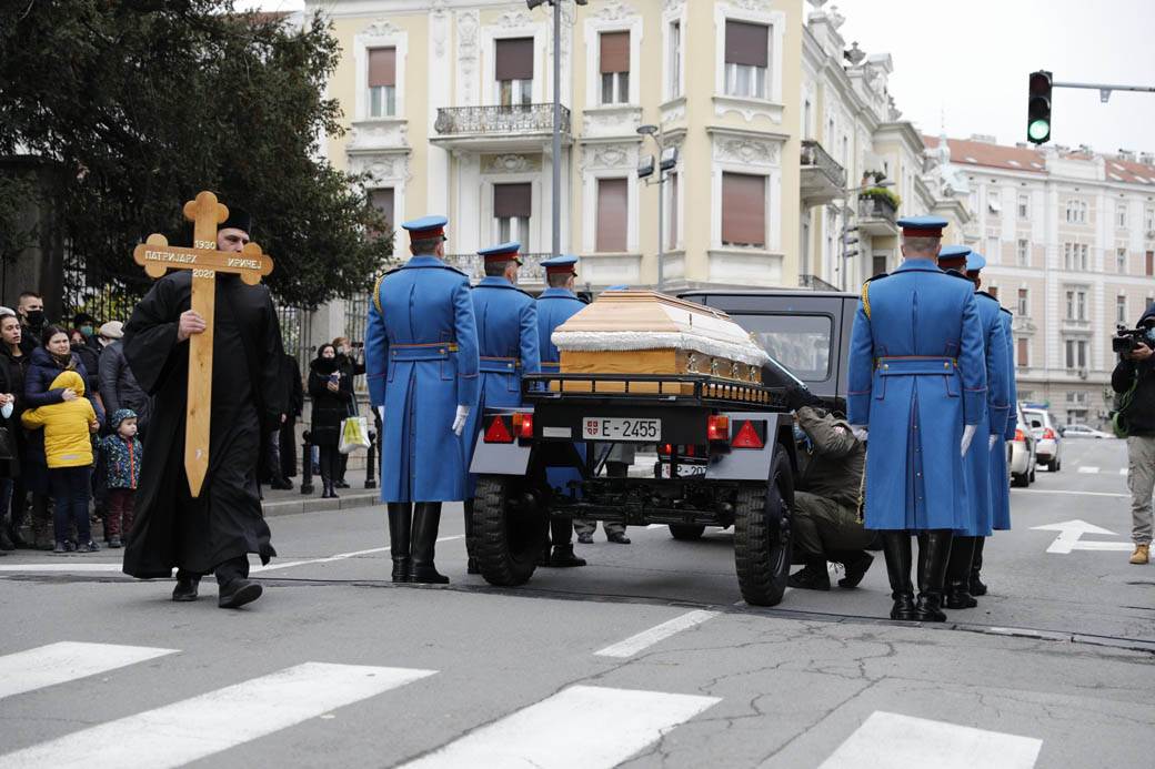 patrijarh irinej preminuo sahrana uživo liturgija saborna crkva patrijaršija fotografije