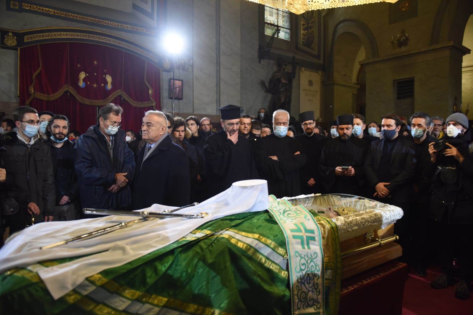 patrijarh irinej preminuo sahrana uživo liturgija saborna crkva patrijaršija fotografije