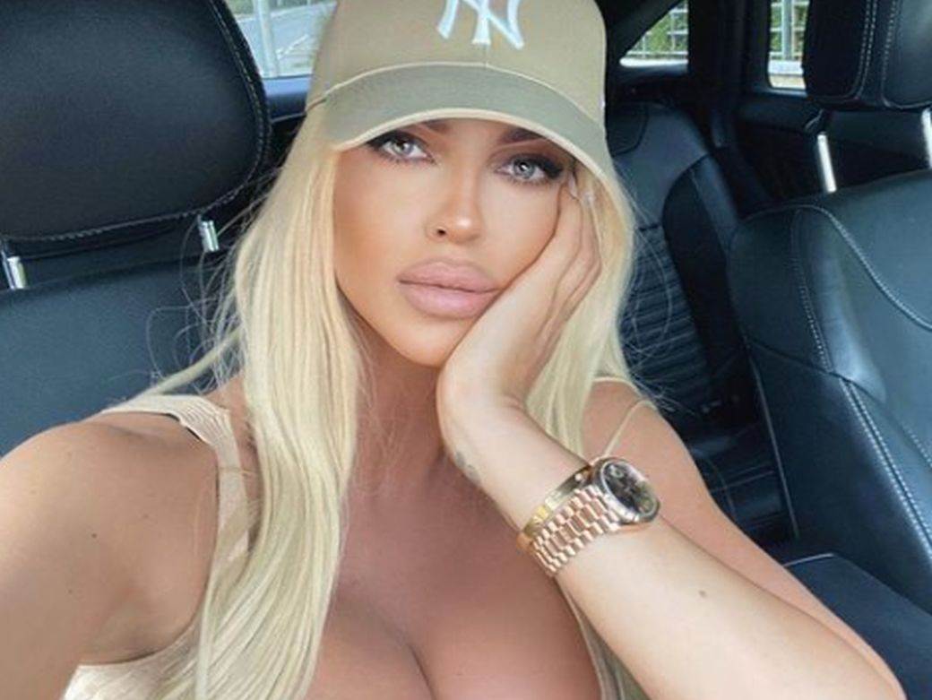 dusko tosic slika sa cerkama instagram foto