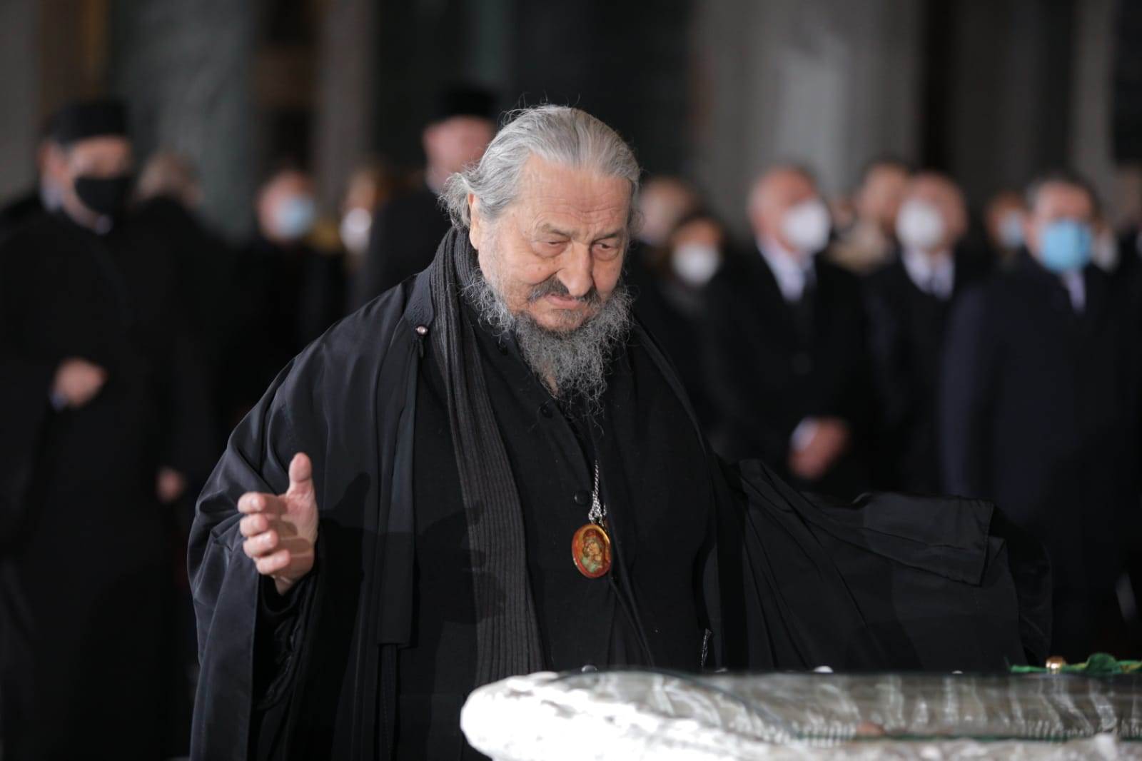 spc izbor novog patrijarha kandidati