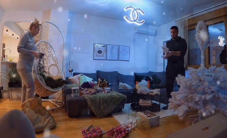 luna djogani pare od fanova