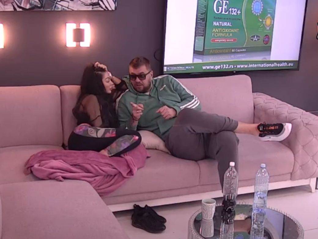 zadruga najnovije vesti maja prevarila janjusa s njih 20? video