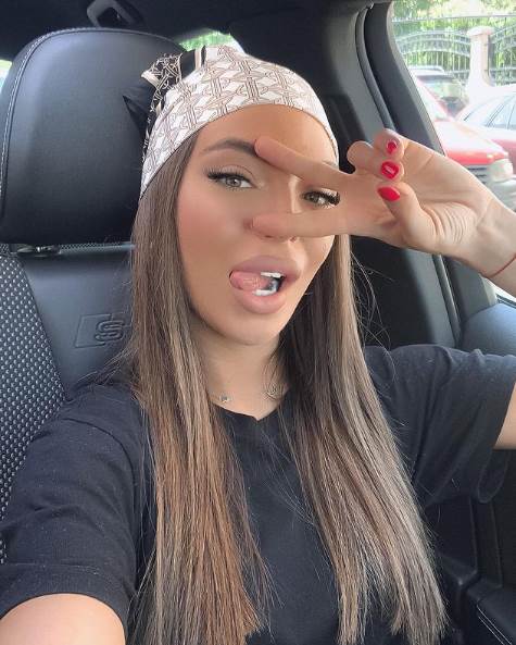 Teodora Džehverović i Ilda Radončić u teretani