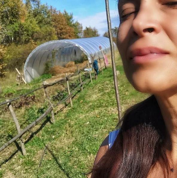 Ivana Banfić objavila sliku iz štale