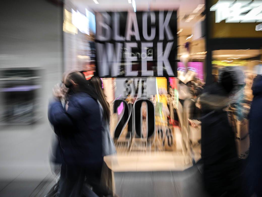 crni petak popusti gde su popusti soping snizenja snizene cene rasprodaja prodavnice koronavirus