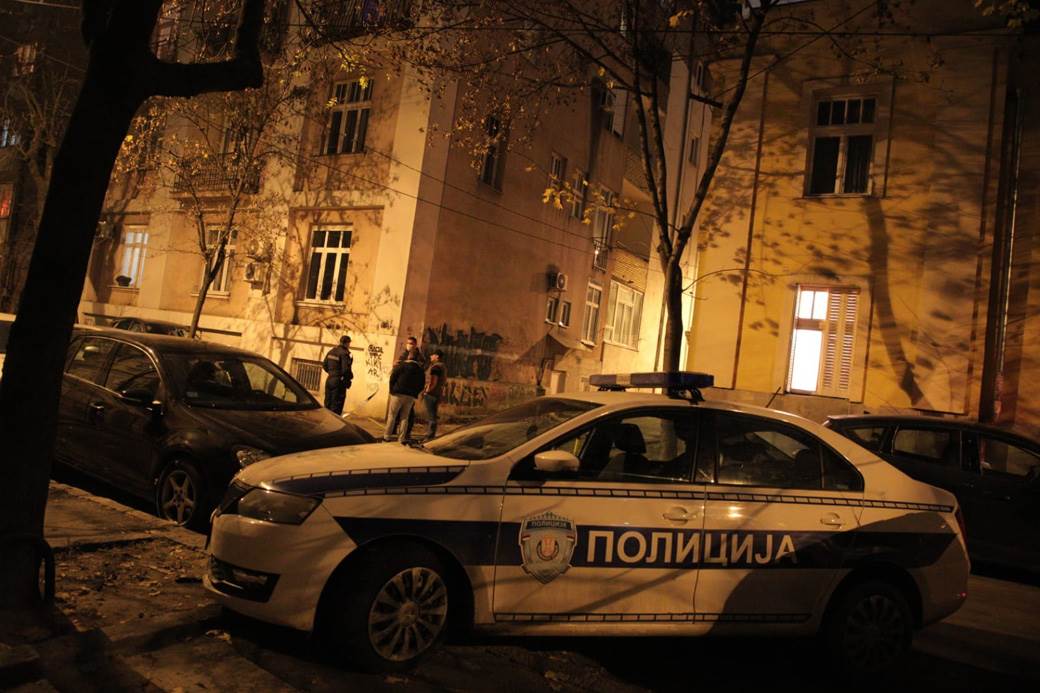 pucnjava dalmatinska ranjavanje noga urgentni centar slike policija video