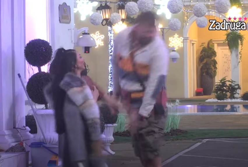 zadruga najnovije vesti maja marinkovic lupila šamar marku janjusevicu janjusu youtube video