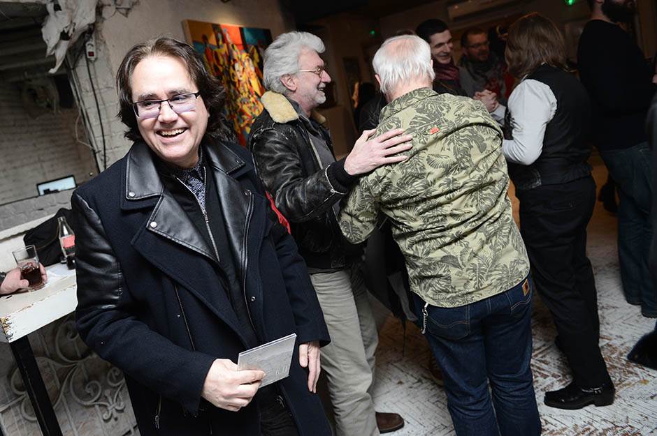 Bora Đorđević zaključao obezbeđenje u WC i bacio portira da bi snimili Amsterdam