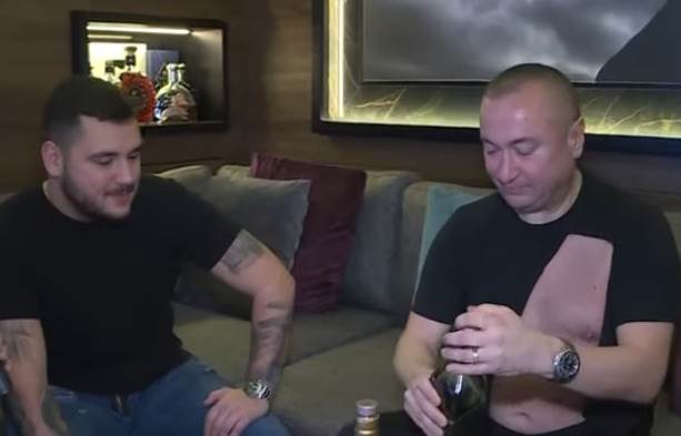 radisa trajkovic djani unuk nikola peva mu pesme instagram video