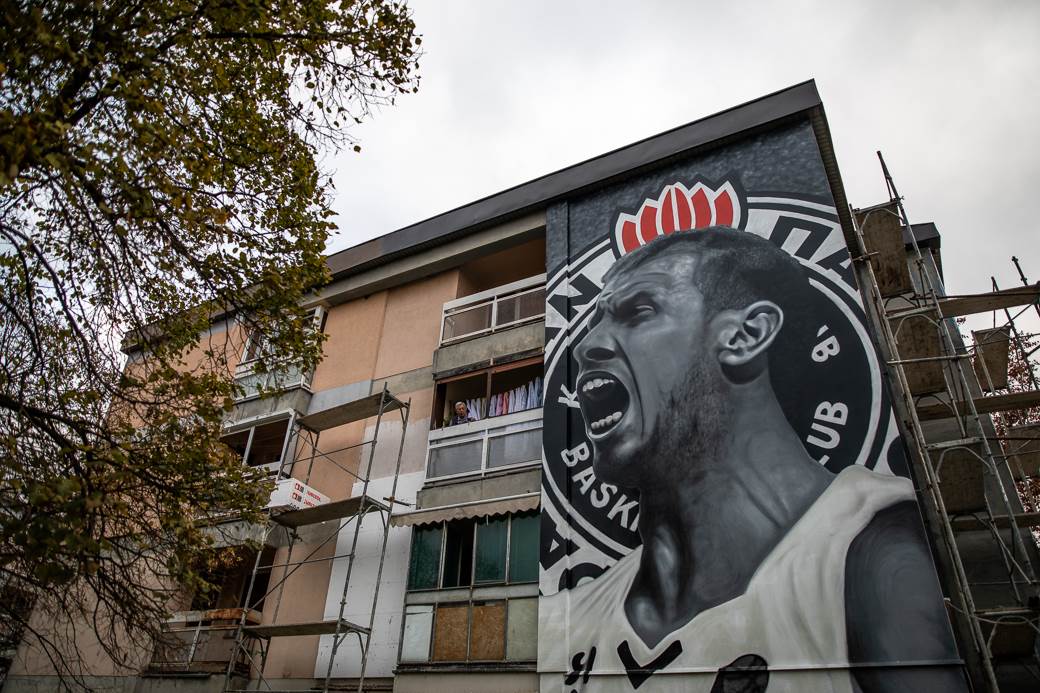 novica velickovic mural kk partizan padinska skela navijači izjava reakcija