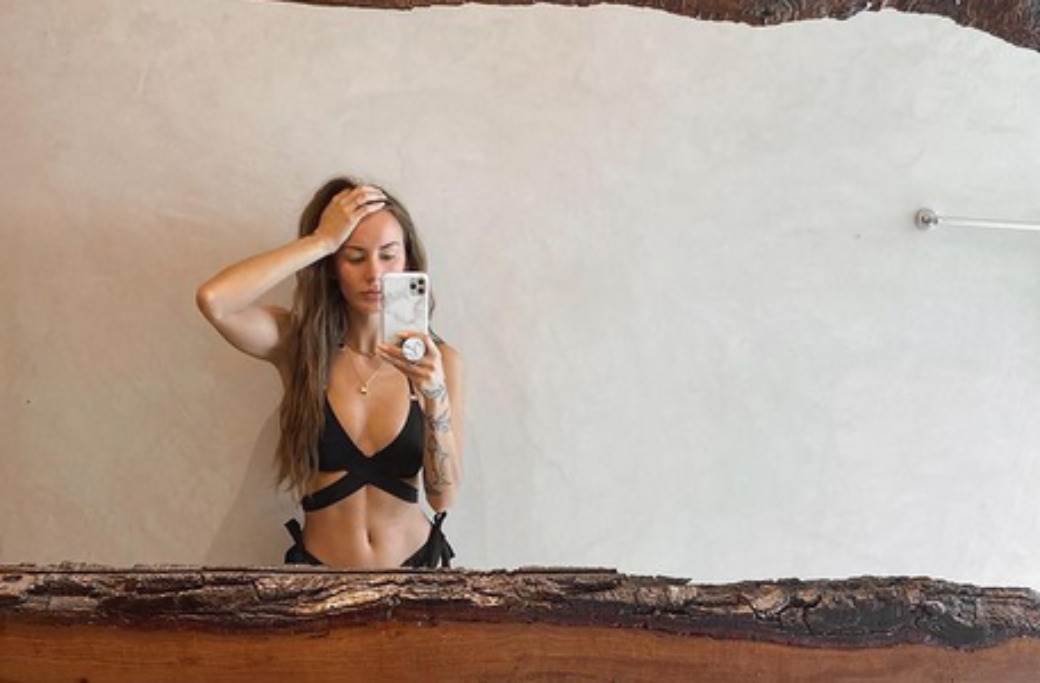 aleksis šarki smrt pronadjena mrtva u siblju pored puta hjuston