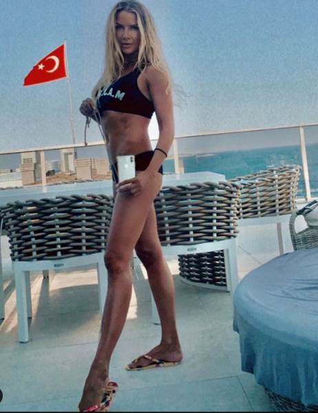 ivana sert serija seks i grad srpkinja u turskoj instagram foto