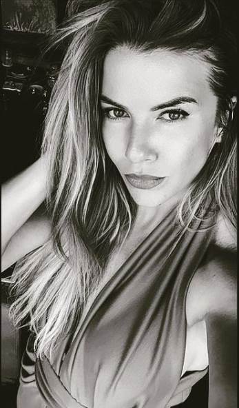 ivana sert serija seks i grad srpkinja u turskoj instagram foto