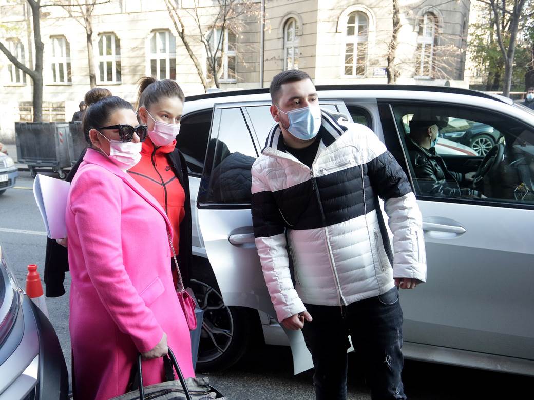 radisa trajkovic djani unuk nikola peva mu pesme instagram video