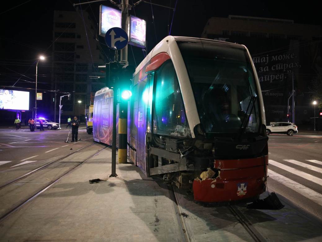 saobracajka tramvaj kamion nemanjina vlada srbije povredjeni