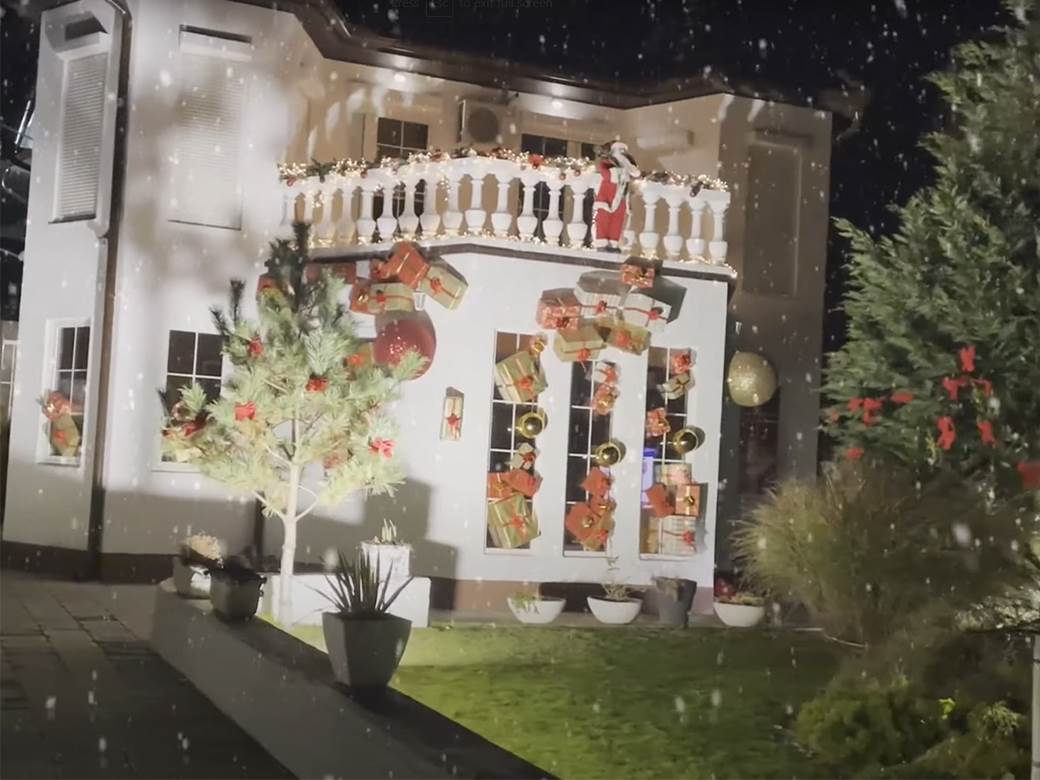 seka aleksic kuca novogodisnja dekoracija ukrasi kao iz bajke