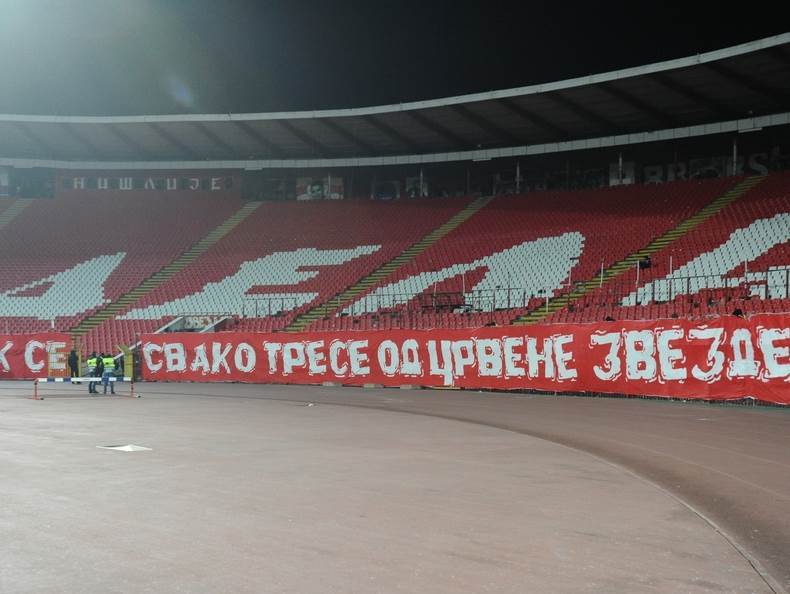 crvena zvezda marko ivkovic koreografija istocna tribina delije navijaci