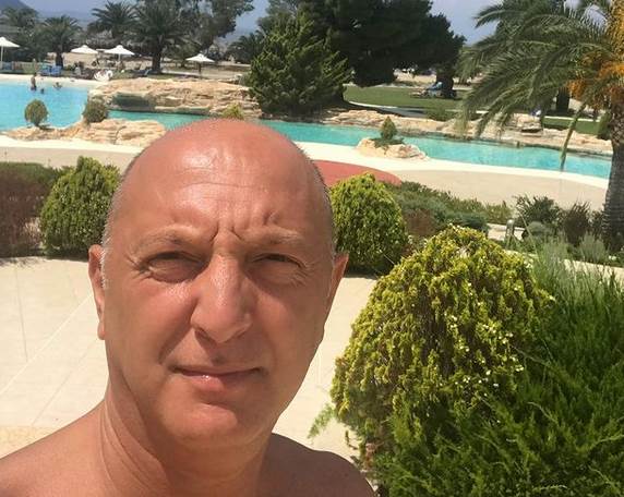 endzi mavric pevaci mu duguju pare poseduje spisak otkrice sve