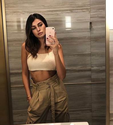 Ko je žena Nemanje Nedovića koju su vređali navijači na utakmici