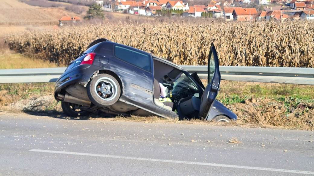 sudar saobracajna nesreca cacak povredjene dve osobe
