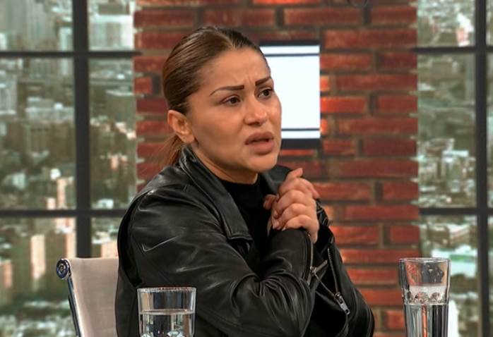 Kako izgleda dečko Mine Kostić?