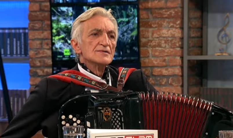 Kako izgleda dečko Mine Kostić?