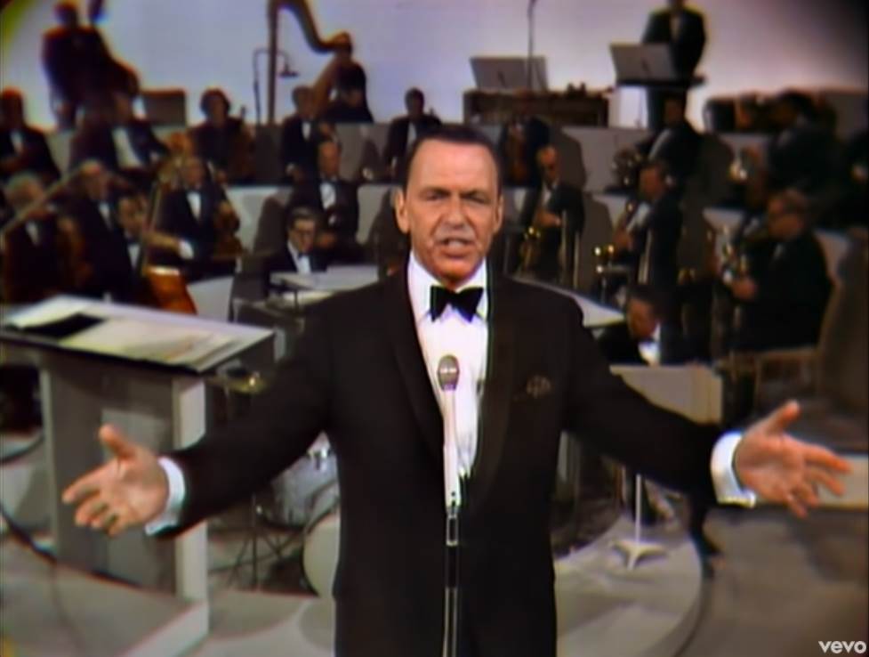 Sinatra imao orgije sa 12 žena, zaveo udovicu mrtvog druga