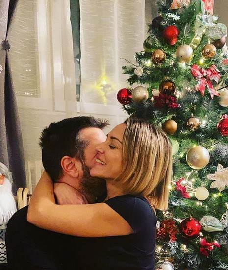 Prva slika trudne Marijane Mićić